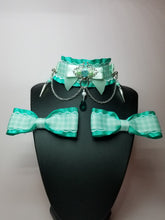 Load image into Gallery viewer, Royal Mint Collar and Bow Set