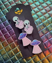 Load image into Gallery viewer, We Come In Cute Barrette Set