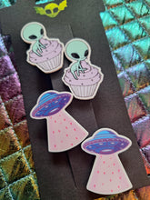 Load image into Gallery viewer, We Come In Cute Barrette Set