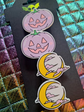 Load image into Gallery viewer, Spooky Cute Halloween Barrette Set