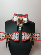 Load image into Gallery viewer, Queen of Hearts Collar and Bow Set