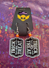 Load image into Gallery viewer, Trick Or Treat Earrings
