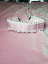 Load image into Gallery viewer, Sweet Girl Choker- Pink
