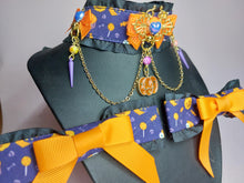 Load image into Gallery viewer, Halloween Play Collar and Bow Set