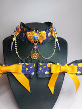 Load image into Gallery viewer, Halloween Play Collar and Bow Set