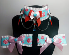 Load image into Gallery viewer, Peppermint Candy Collar and Bow Set