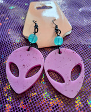 Load image into Gallery viewer, Scary Aliens Earrings