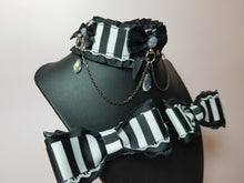 Load image into Gallery viewer, Stripey Vibes Collar and Bow Set