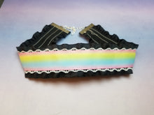 Load image into Gallery viewer, Rainbows Everywhere Choker- Black