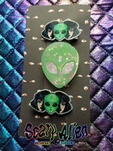 Load image into Gallery viewer, Alien Girl Barrette Set Scary Aliens
