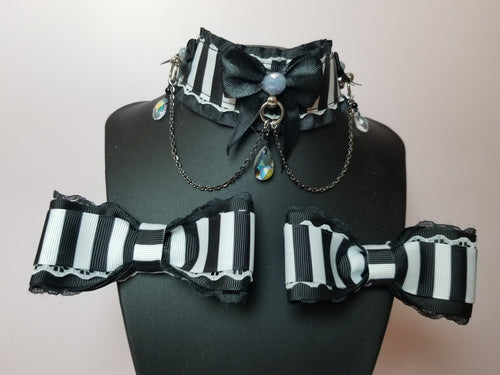 Black Stipes Luxury BDSM Collar and Bow Set Scary Aliens