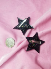 Load image into Gallery viewer, Giant Black Star Barrettes Set Scary Aliens
