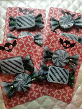 Load image into Gallery viewer, Goth Candy Cane Barrettes Set Scary Aliens
