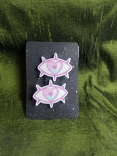 Load image into Gallery viewer, Heart Third Eye Barrettes Set Scary Aliens
