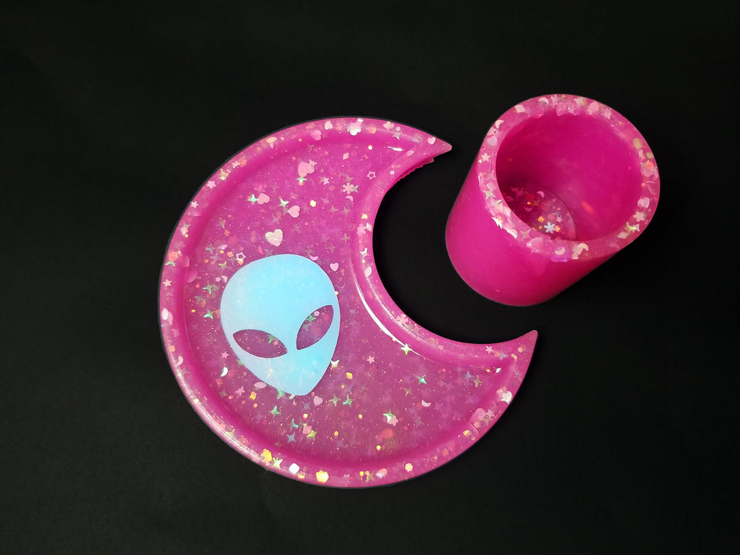 Hot Pink Holographic Alien Moon Tray Scary Aliens