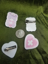 Load image into Gallery viewer, Lavender Bear and Heart Barrettes Set Scary Aliens
