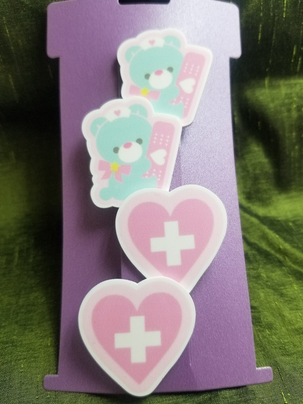 Mint Bear and Heart Barrettes Set Scary Aliens