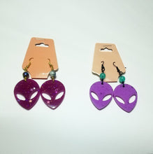 Load image into Gallery viewer, Neon Purple Alien Earrings - Magenta Space UFO - Uchuu Kei Resin Jewelry - Dangle Space Babe Earrings Alien Head Earrings Scary Aliens
