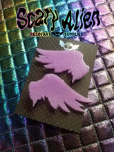 Load image into Gallery viewer, Pink Angel Wings Barrettes Set Scary Aliens
