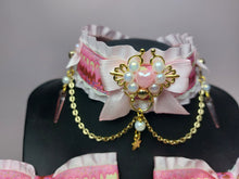 Load image into Gallery viewer, Pink Frosting  Luxury BDSM Collar and Bows Set Scary Aliens
