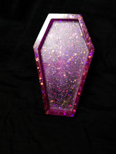 Load image into Gallery viewer, Pink/Purple Coffin Trays Scary Aliens
