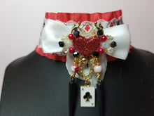 Load image into Gallery viewer, Queen of Hearts Luxury BDSM Collar and Bow Set Scary Aliens
