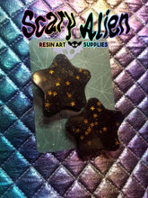 Load image into Gallery viewer, Space Babe Black Star Barrettes Set Scary Aliens
