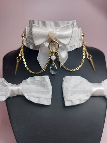 White Bridal Luxury BDSM Collar and Bow Set Scary Aliens