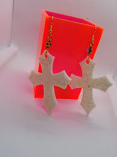 Load image into Gallery viewer, White Gold Glitter Cross Earrings - Medium Scary Aliens
