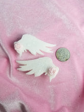 Load image into Gallery viewer, White Rose Cosplay Wings Barrettes Set Scary Aliens
