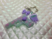 Load image into Gallery viewer, Yami Kawaii Gun Keychain - Teal Scary Aliens
