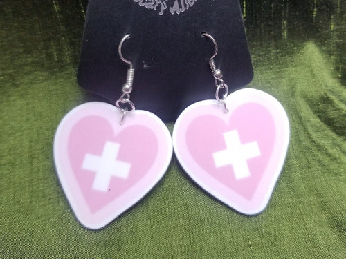 Yami Kawaii Heart Earrings Scary Aliens