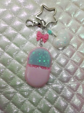 Load image into Gallery viewer, Yami Kawaii Pill Keychain - Blue Scary Aliens
