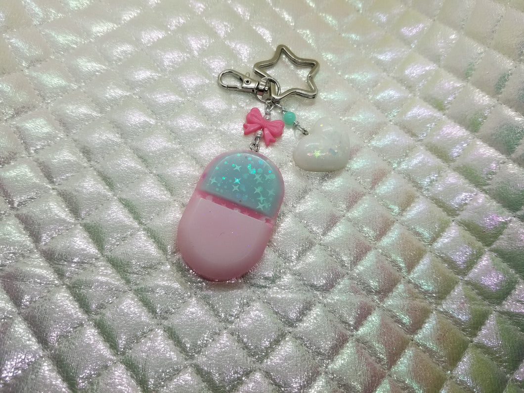 Yami Kawaii Pill Keychain - Blue Scary Aliens